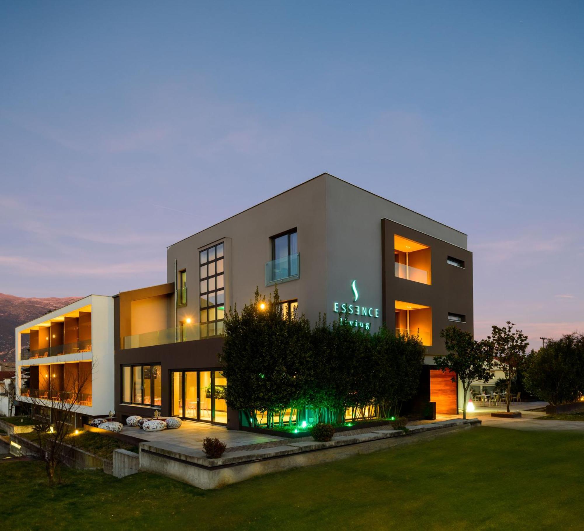 Essence Hotel Ioannina Bagian luar foto