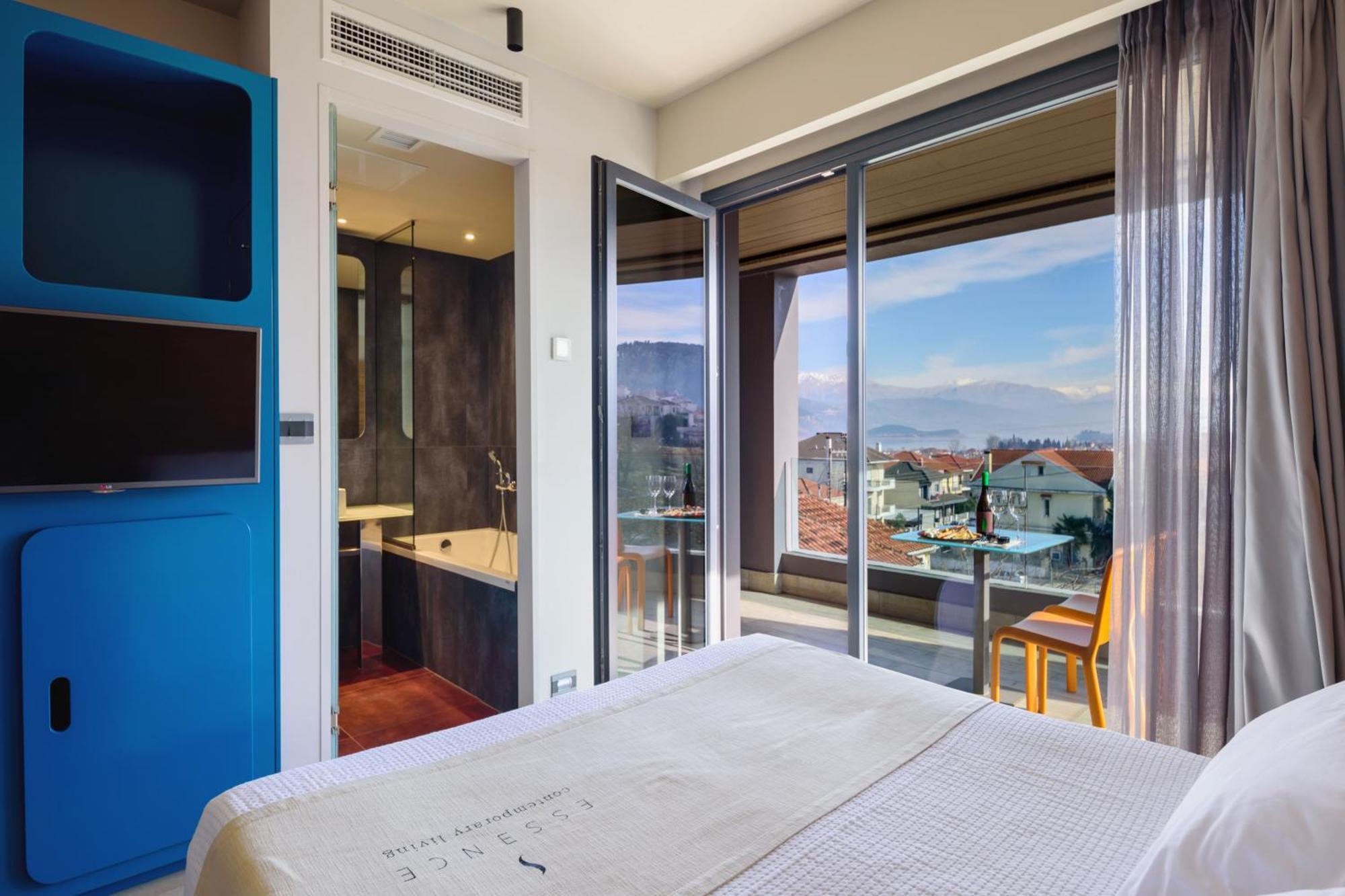 Essence Hotel Ioannina Bagian luar foto