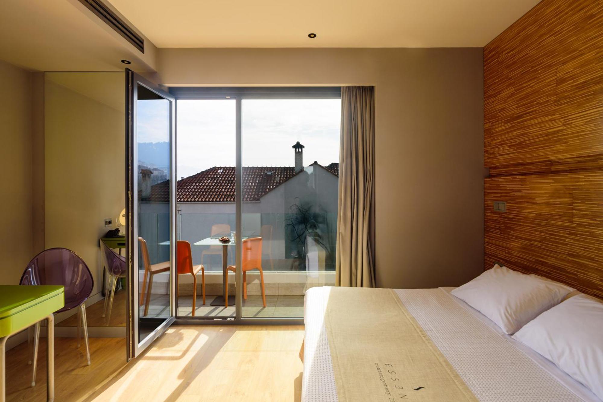 Essence Hotel Ioannina Bagian luar foto