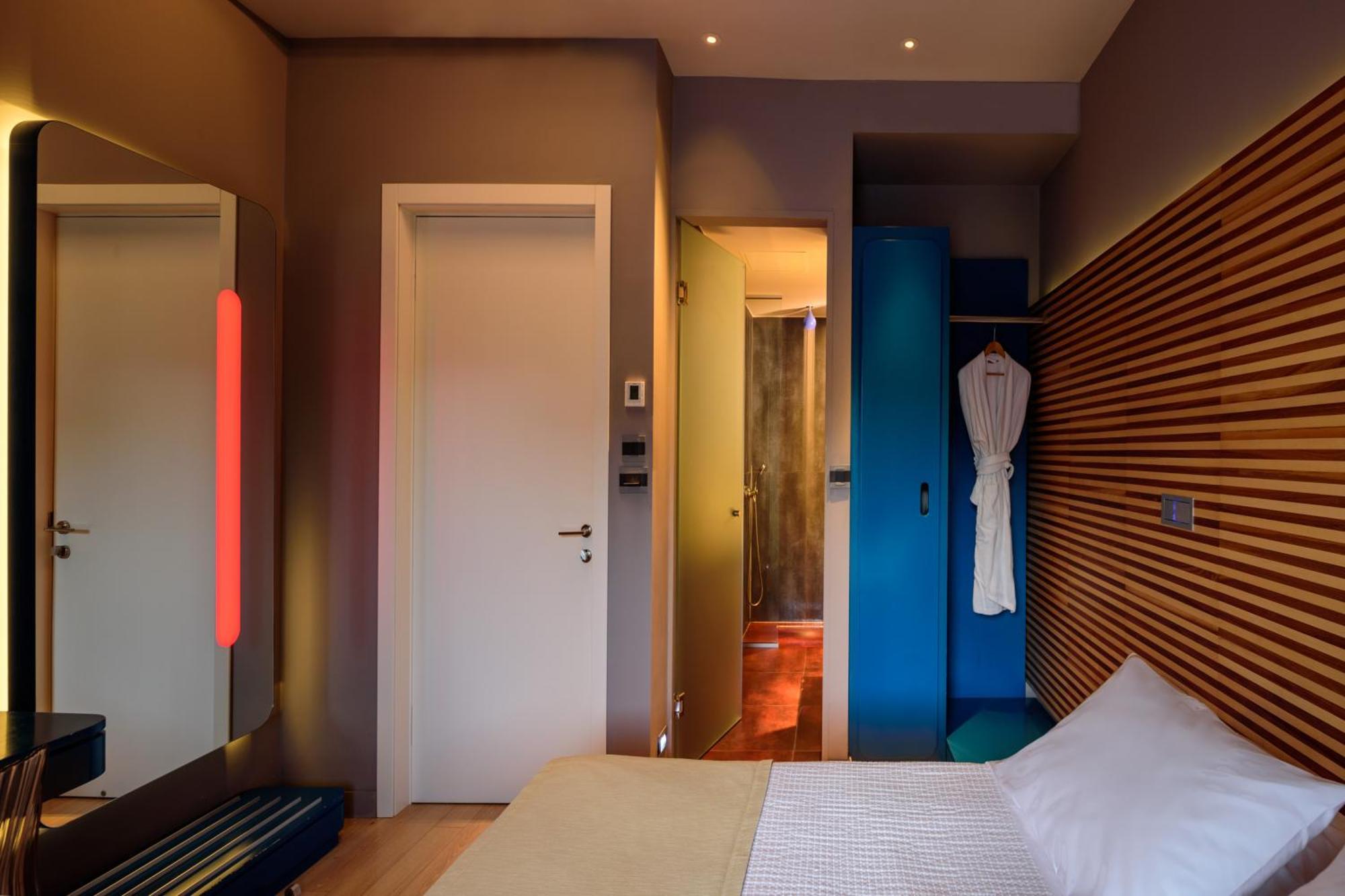 Essence Hotel Ioannina Bagian luar foto